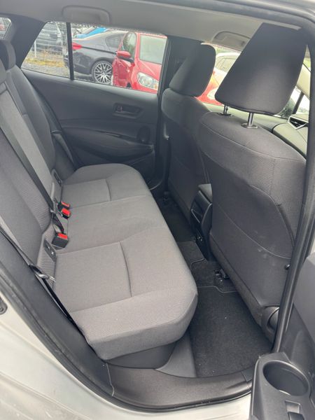 Toyota Corolla Hybrid Automatic 369378842