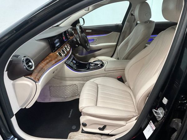 171 Mercedes-Benz E220Cdi EXCLUSIVE AUTO 369384418