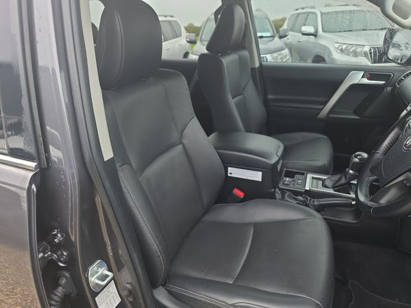 Toyota Land Cruiser LC 7 Seater 204Bhp 369397644