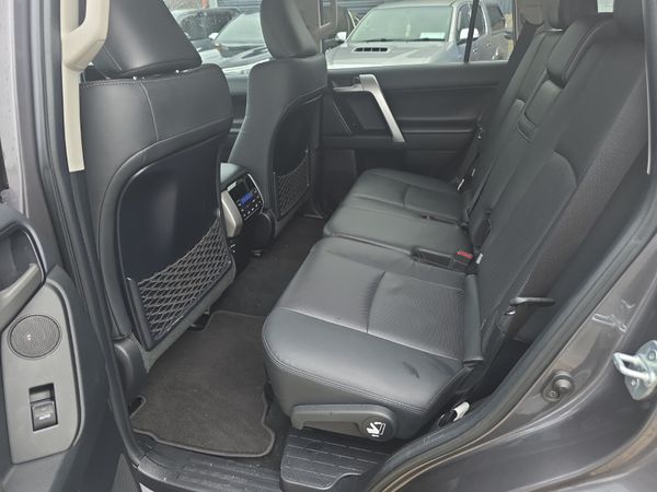 Toyota Land Cruiser LC 7 Seater 204Bhp 369397665