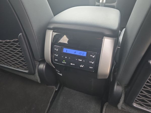 Toyota Land Cruiser LC 7 Seater 204Bhp 369397663