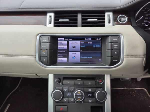 Range Rover Evoque 2012 | Ivory Leather Interior 369408368