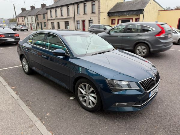 Skoda superb 369443820