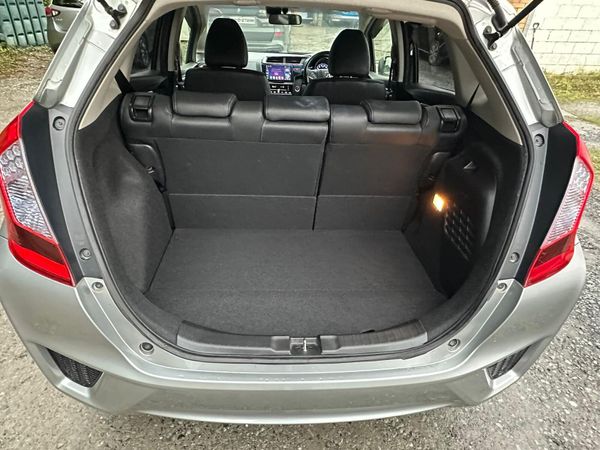 HONDA FIT 2016 LEATHER TOPSPECS 369477618