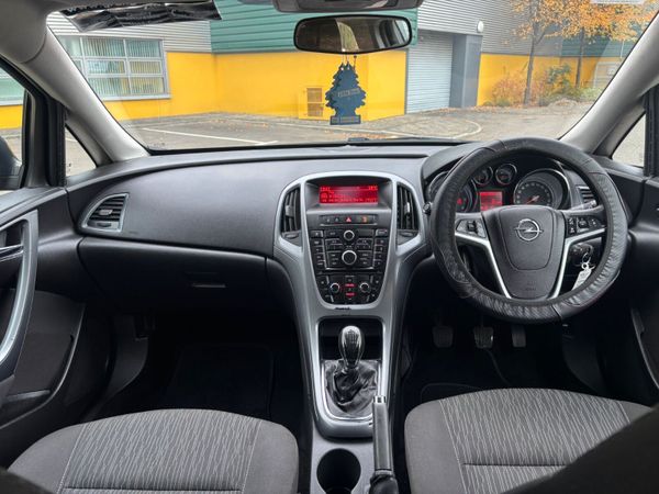 Opel Astra  1.7 CDTI Low Kms 369480769