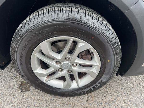 Tucson 2016 COMFORT 1.6 GDi PETROL 369482494