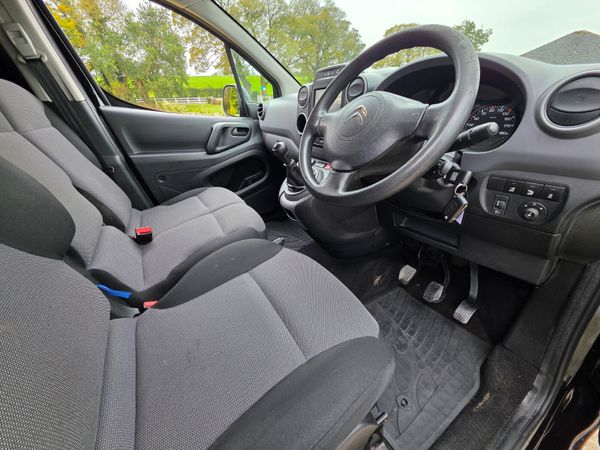 Citroen Berlingo 2019 369514338