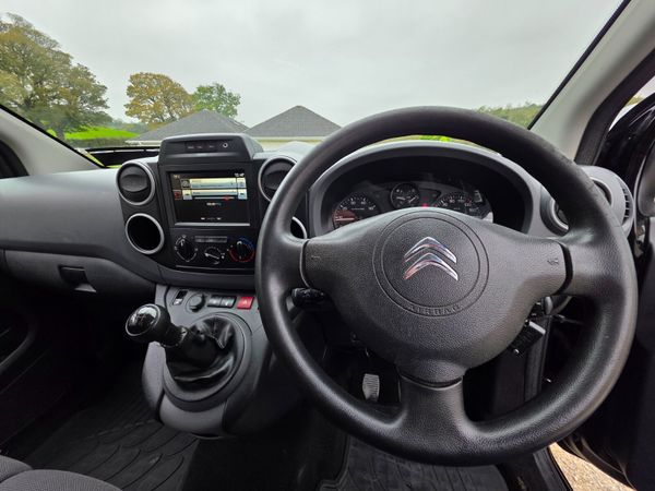 Citroen Berlingo 2019 369514352