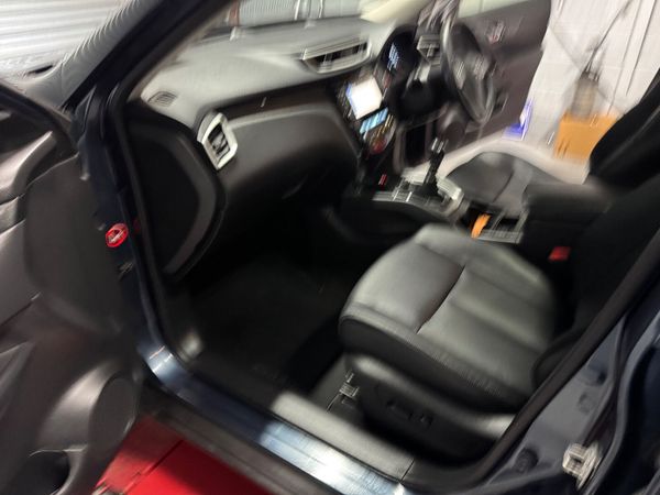 Nissan X-Trail 2018   Only 80k  klms ! 369515870