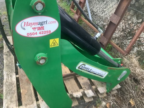 Used Cashels bale splitter with plastic catcher 369519199