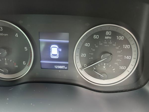 hyhundai tuscon automatic 369532741