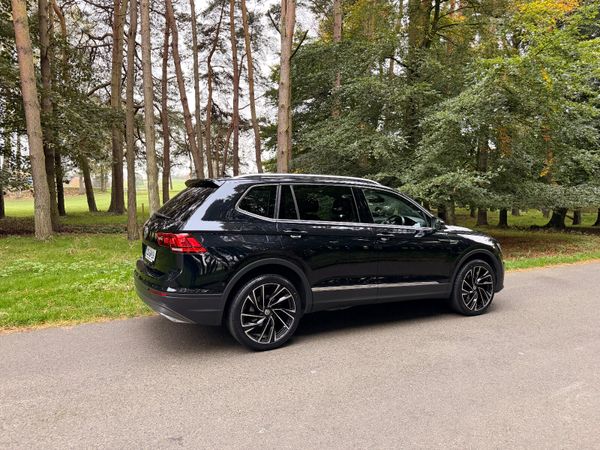 Volkswagen Tiguan 2021 7 Seater 369549161