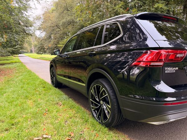 Volkswagen Tiguan 2021 7 Seater 369549355