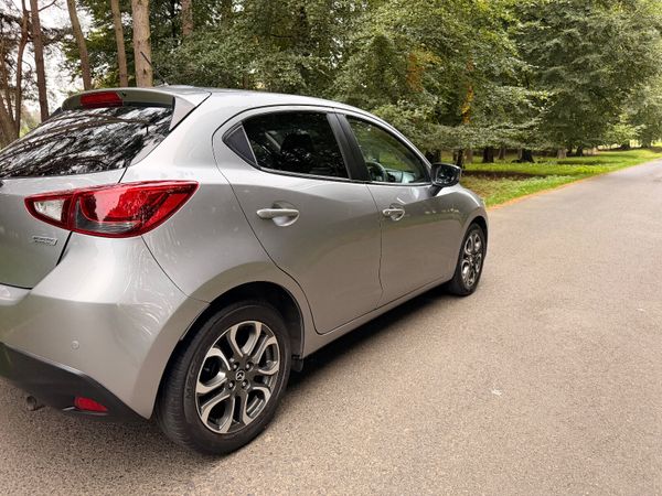 Mazda 2 1.5 Executive Low KM 369549888
