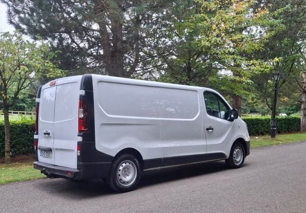 Renault Trafic 2021 DOE 10/26 369540564