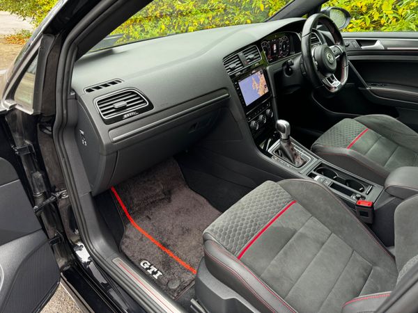 Volkswagen Golf GTI 2.0 DSG 5DR 369542044