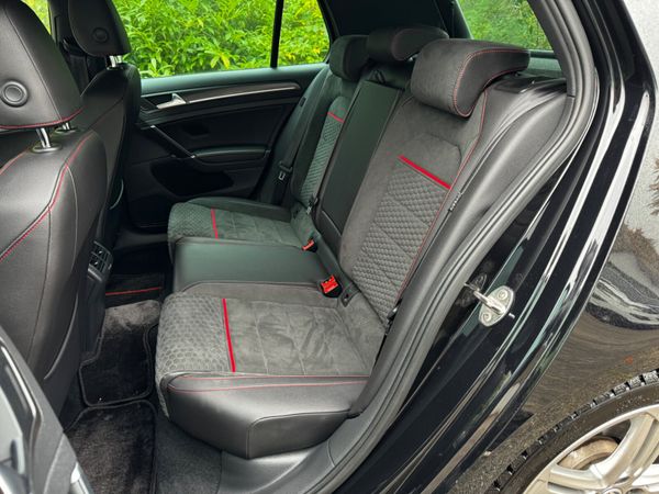 Volkswagen Golf GTI 2.0 DSG 5DR 369542043
