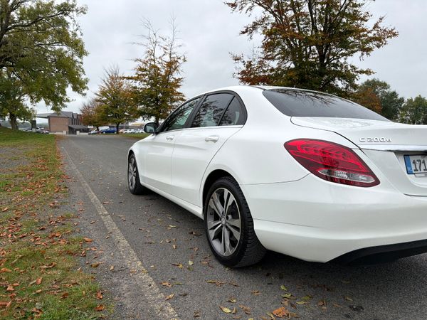 Mercedes-Benz C-Class 2017 369555101
