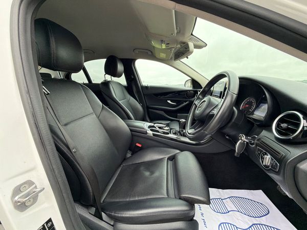 Mercedes-Benz C-Class 2017 369555116