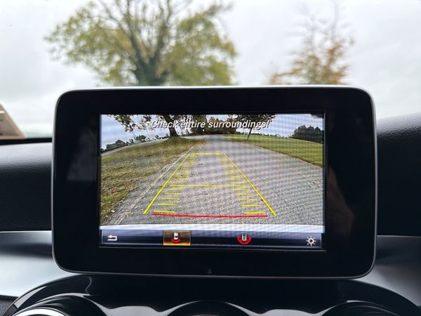 Mercedes-Benz C-Class 2017 369555280