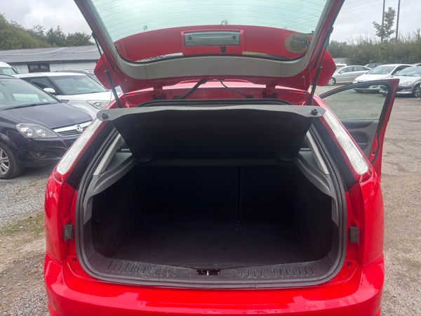 Like New Ford Focus Style NCT Tax Warranty 369569427