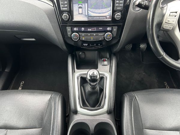 Nissan Qashqai 2017 369560788