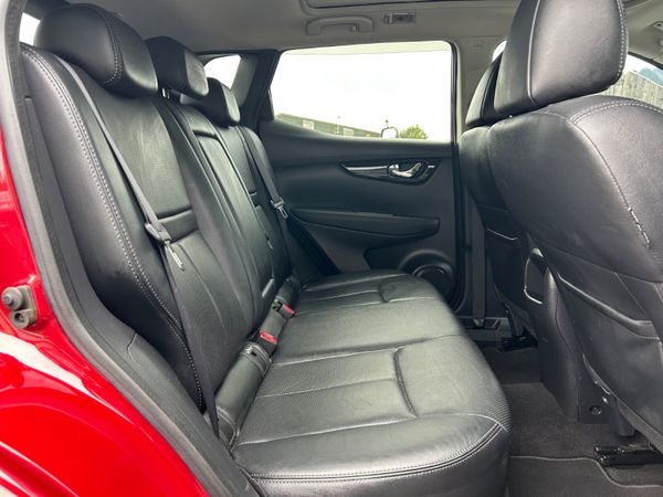 Nissan Qashqai 2017 369560797