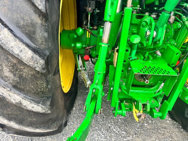 2015 John Deere 6150R Auto Power 369575122