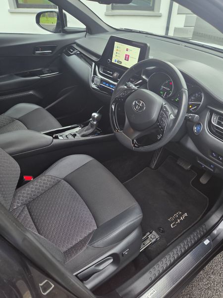 2023 TOYOTA C HR 1.8 HYBRID DESIGN 122BHP 369576982