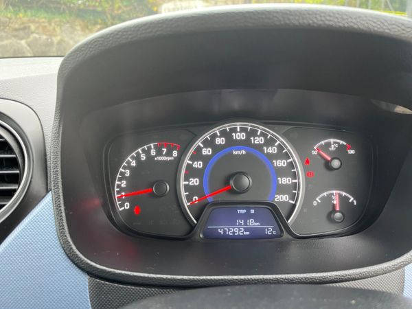 Hyundai i10 1.0 Deluxe 369578114