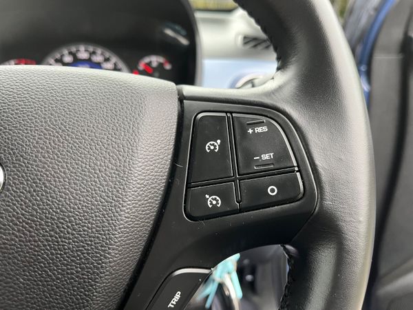 Hyundai i10 1.0 Deluxe 369578117