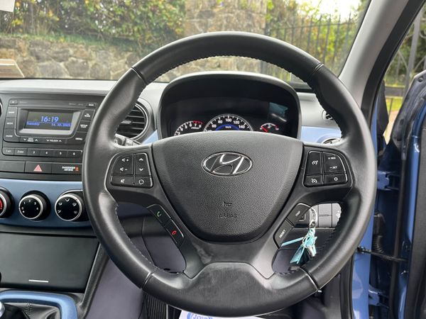 Hyundai i10 1.0 Deluxe 369578110