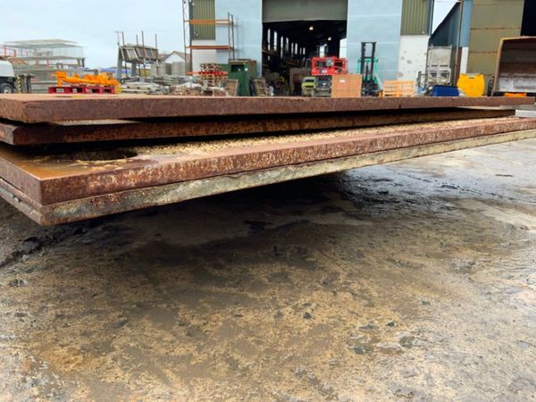 20mm ROAD CROSSING PLATE / TRENCH COVERS...3840. 369573160