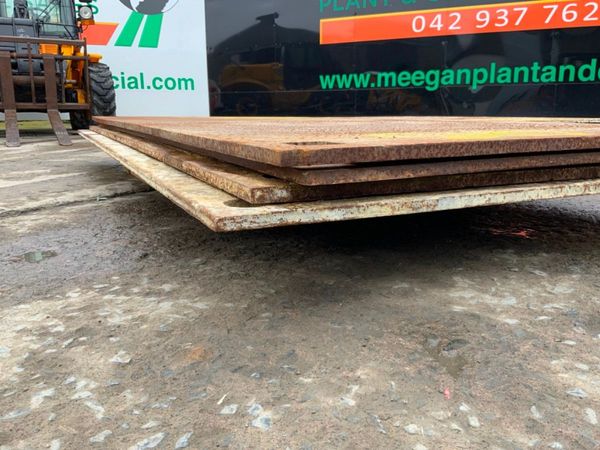 20mm ROAD CROSSING PLATE / TRENCH COVERS...3840. 369573170
