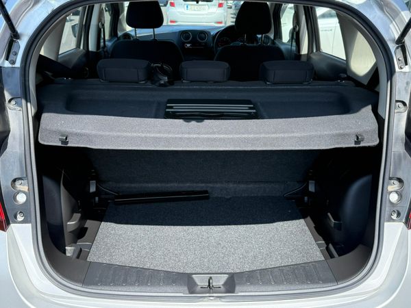 2019 Nissan Note 1.2 Petrol automatic 52K KM 369581649