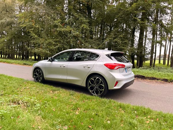 Ford Focus 2020 Titanium 1.0 369606570