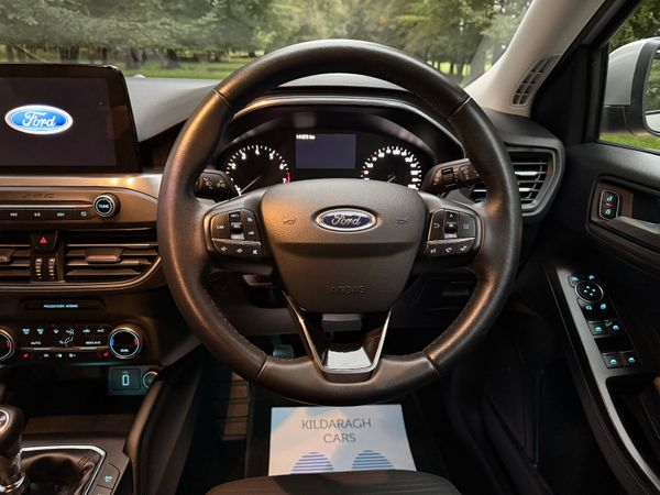 Ford Focus 2020 Titanium 1.0 369606586
