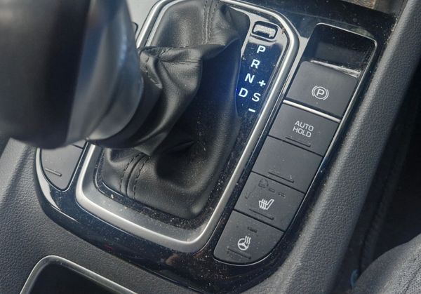 222 HYUNDAI IONIQ PREMIUM 369609901