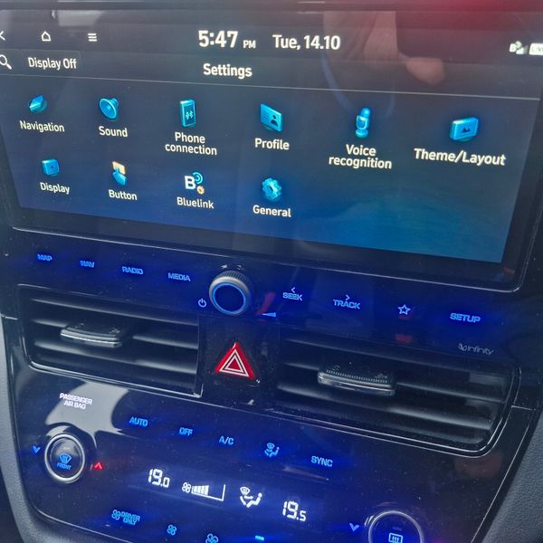 222 HYUNDAI IONIQ PREMIUM 369609902