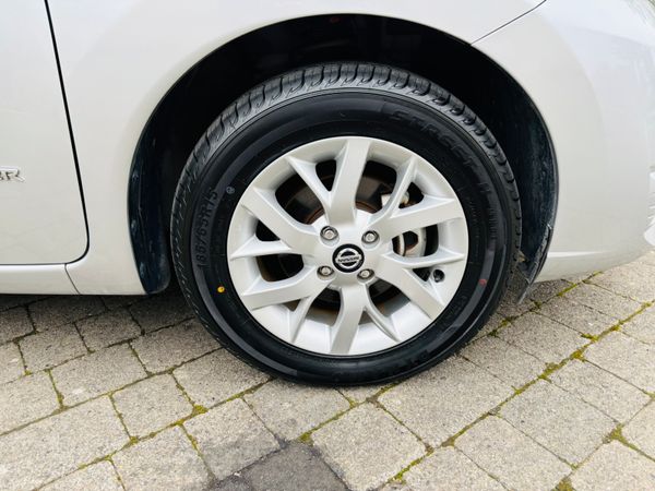 2018/9 182 NISSAN NOTE 1.2 E-POWER X AUTO 369619964