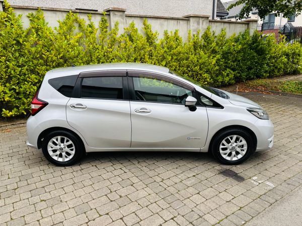 2018/9 182 NISSAN NOTE 1.2 E-POWER X AUTO 369619962