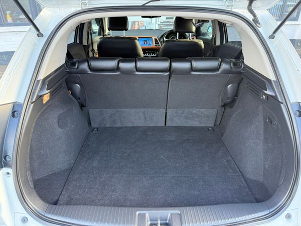 2016 Honda vezel 1.5 hybrid, Auto ,only 48k Miles 369611353