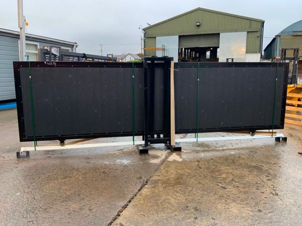 16ft ELECTRIC SLIDING ENTRANCE GATE......4025. 369625230
