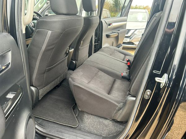 Toyota hilux icon 2.4 **price inc vat** 369627124