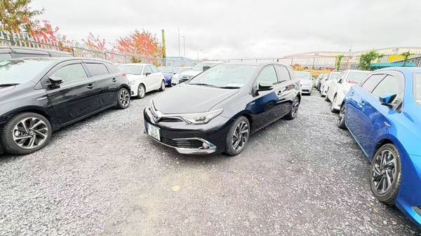 Toyota Auris 1.8 Hybrid 2017 369629069