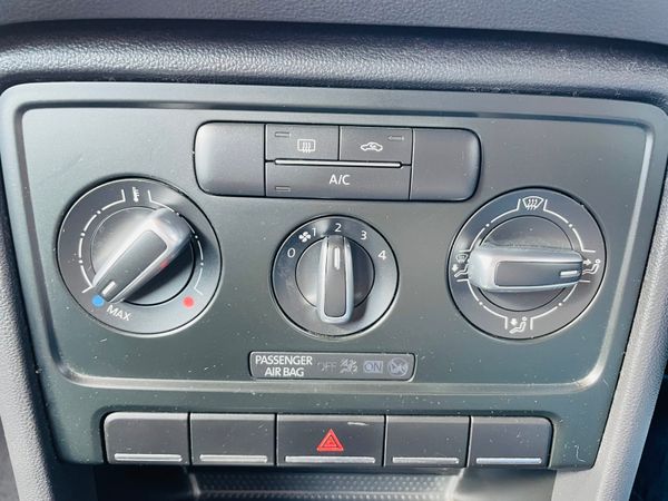 2012/12 VOLKSWAGEN 1.2 DSG AUTOMATIC 369620128