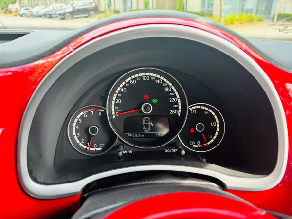 2013 (132) VWBEETLE 1.2 DSG LEATHER DESIGH 369620404