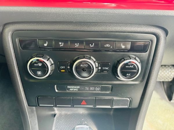 2013 (132) VWBEETLE 1.2 DSG LEATHER DESIGH 369620406