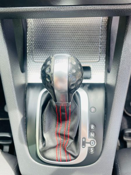 2009  VOLKSWAGEN R32 3.2 VR6 DSG 4 MOTION 369621009