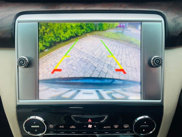 2013 (132) MASERATI QUATTROPORTE 3.0 V6 S 369621106